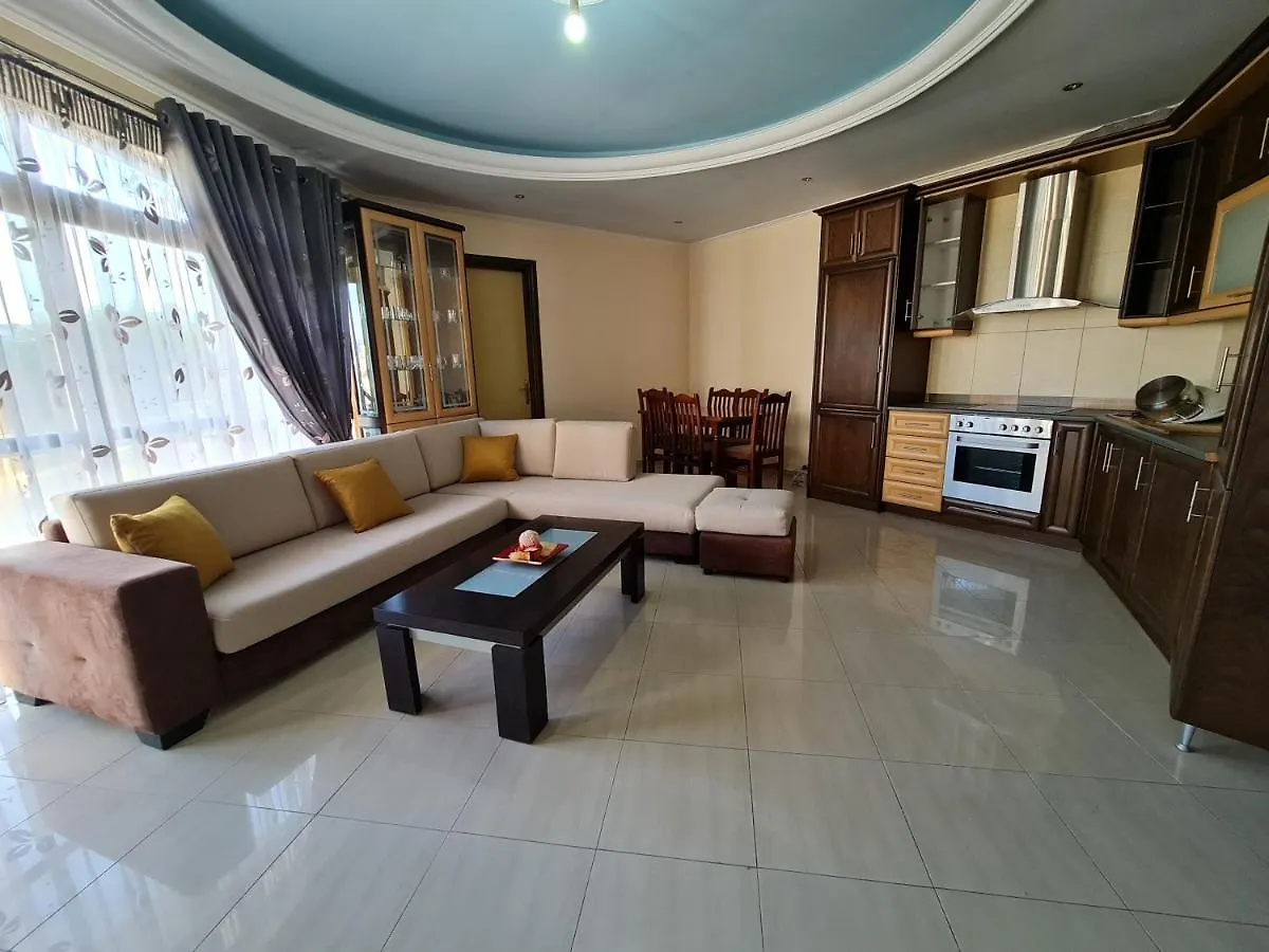 Centrum Apartments Ksamil